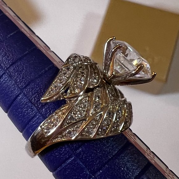 Bella Luce Dillenium Cut Angel Wing Ring NWT – 925 Silver/Rhodium, Size 6 - Picture 5 of 8